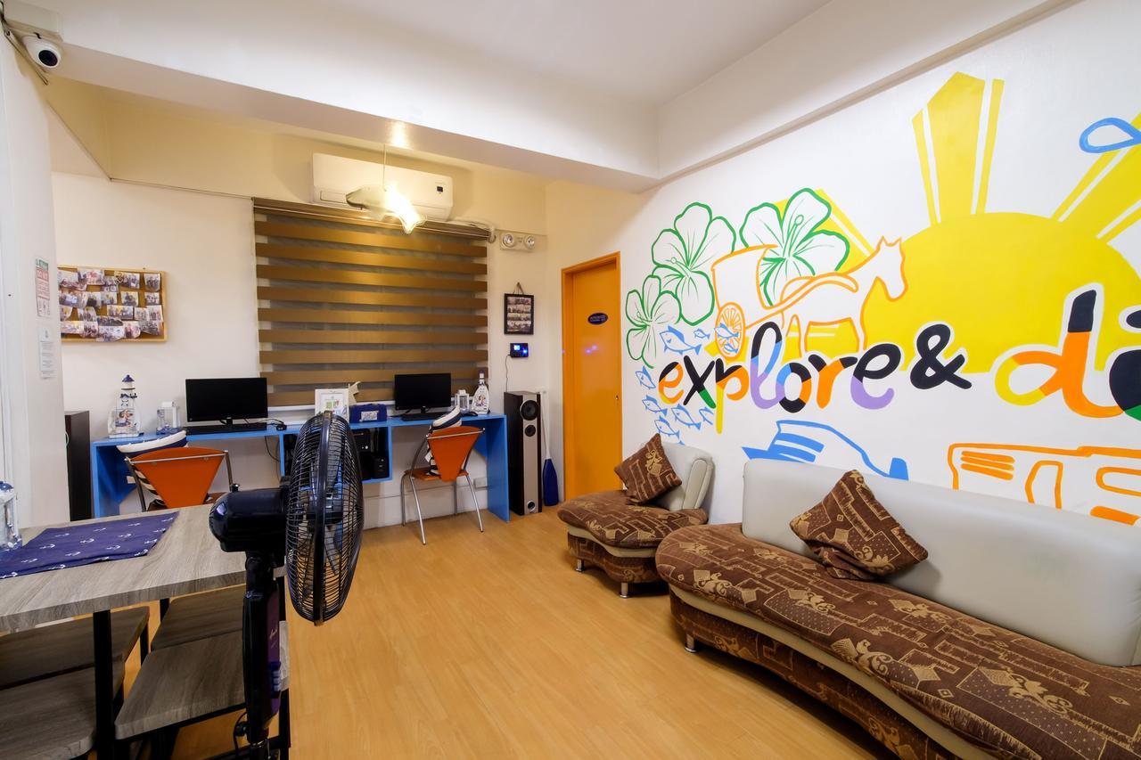 Zen Hostel Vicente Cruz Manila Esterno foto